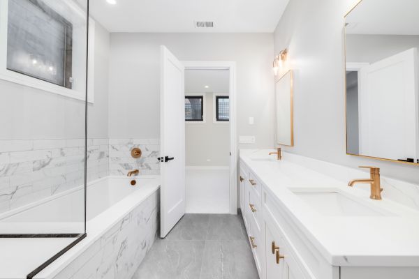 Cost of Bathroom Installation in Shawnee